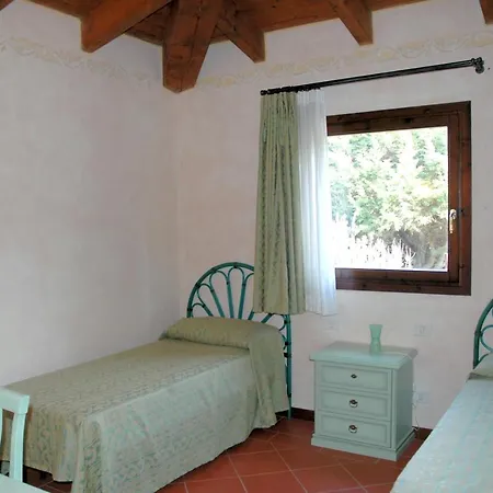 Villa Sirena Sleeps 6 Pool Wifi Stintino